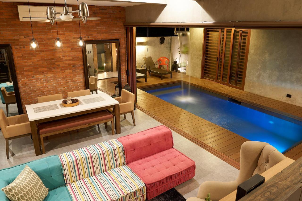 Isla Villa 1 Amazing Waterfall Pool House Near Beach, Bars & Restaurants Lapu-Lapu City Exteriér fotografie